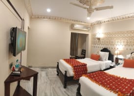 Laxmi Palace Heritage Boutique Hotel 4