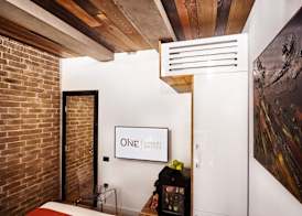 One Luxury Suites 3
