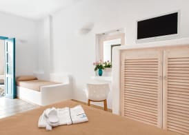 Evgenia Villas & Suites by Calm Collection 4