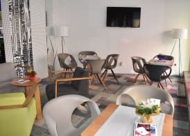 Hotel Cosmopolit 4