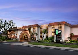 Embassy Suites by Hilton Scottsdale Resort 2