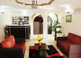 Carleton Hotel & Suites 3