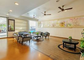 Whispering Palms Beach Resort 3