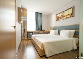 Adora Mira Riverside 5