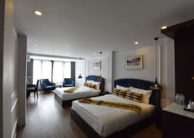S Central Hotel & Spa 4