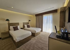 Edom Hotel 5