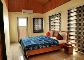 Icon House 4