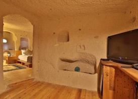 La Casa Cave 3