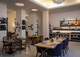 Mercure Belgrade Excelsior 4