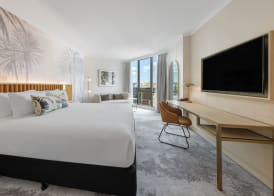 Amora Hotel Brisbane 5