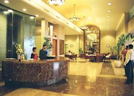 Hotel Aurora Towers 4