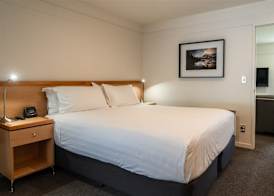 Edgewater Hotel 3