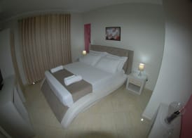 Hotel Divers 4