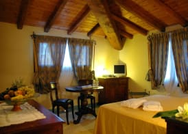 Hotel Su Lithu 5
