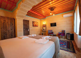 Rustic Caves 4