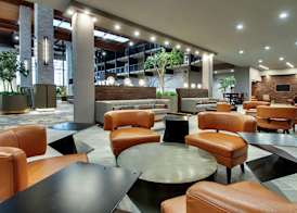 Doubletree By Hilton Mt. Vernon 4