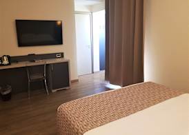 Astra Hotel 5