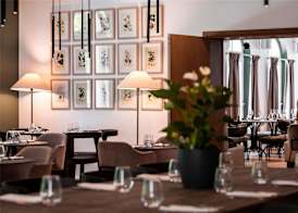 Mercure Maintenon 3