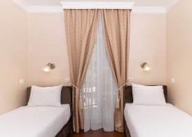 Ornament Hotel 4
