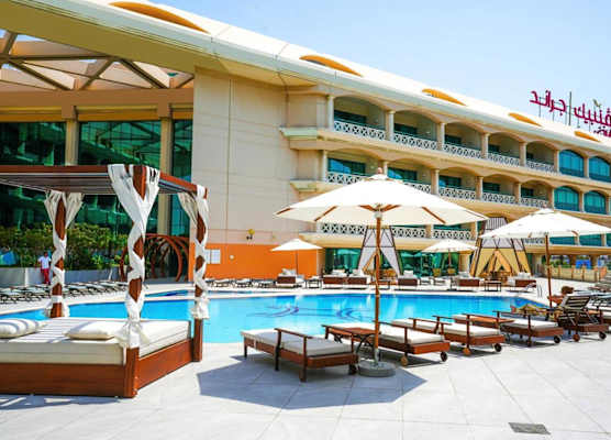 Mövenpick Grand Al Bustan 1