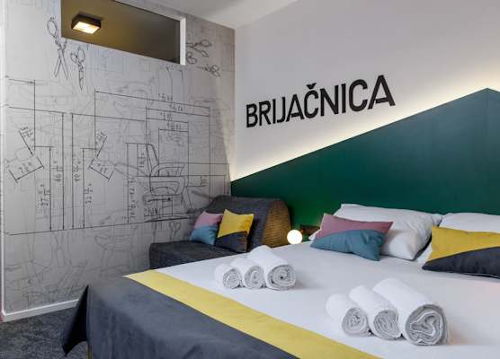 Stay Swanky Bed & Breakfast 1