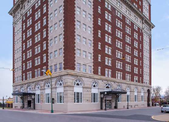 DoubleTree by Hilton Utica 1
