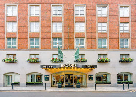 Brooks Hotel 1