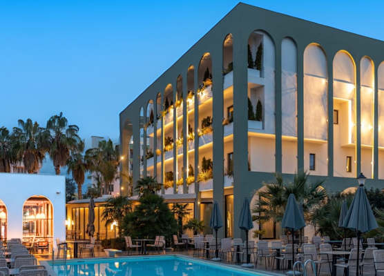 Flower Hotels & Resorts 1