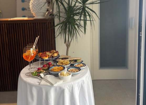BLUE BOUTIQUE 1