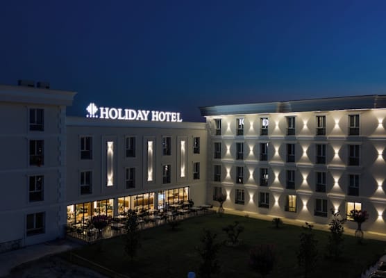 Holiday Hotel 1
