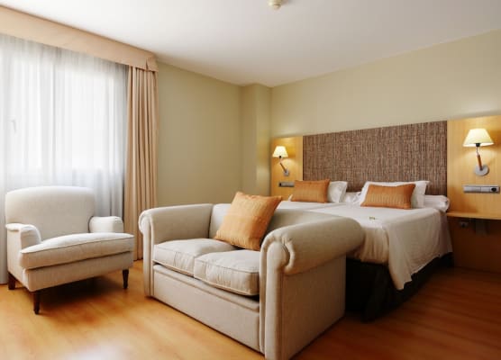 U Hotel Villa-Gomá 1