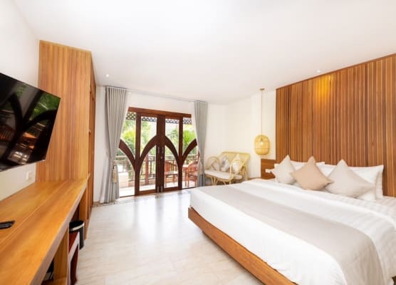Ban's Diving Resort 1