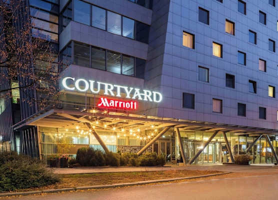 Courtyard by Marriott Prague City 1