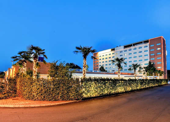 The Sydney Hotel 1