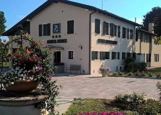 Hotel Antica Fenice 1