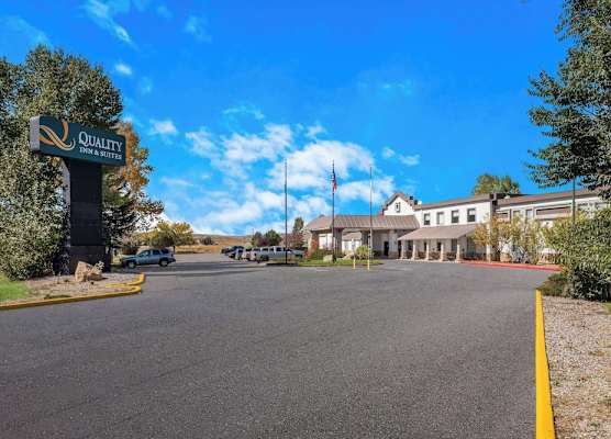 Quality Inn & Suites Craig 1