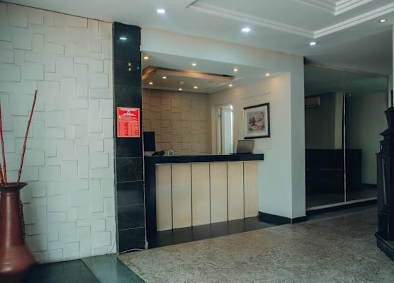 Oakspring Hotel & Luxury Suites 1
