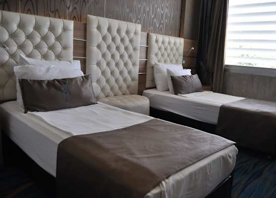 Orty Airport Hotel 1