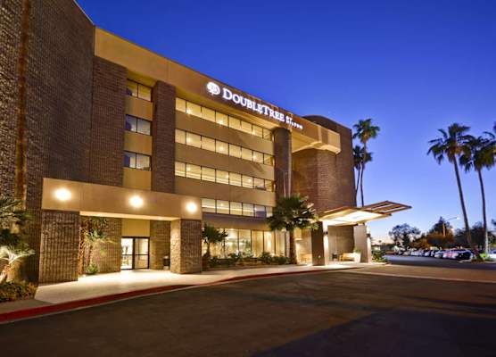 DoubleTree by Hilton Phoenix North 1