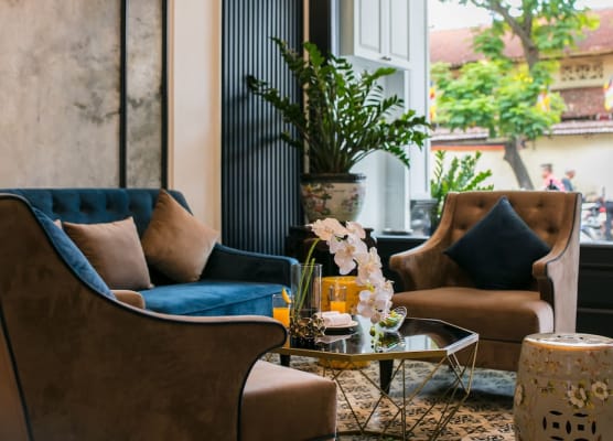 Golden Rooster Hotel 1