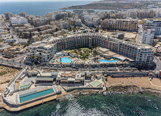 DoubleTree by Hilton Malta 1