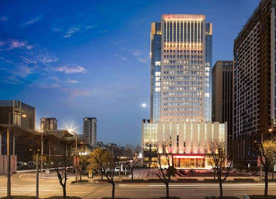 Ramada Plaza Xian South 1