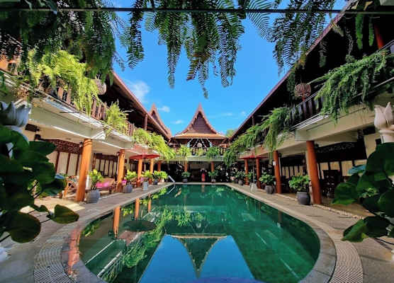 Ruean Thai Hotel 1
