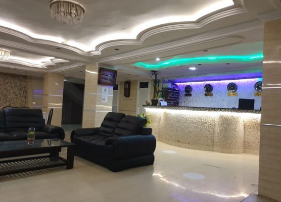 Le Privilege Hotel 1