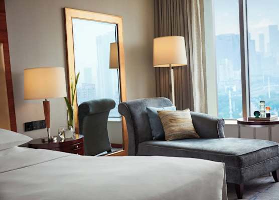 Renaissance Wuhan Hotel 1