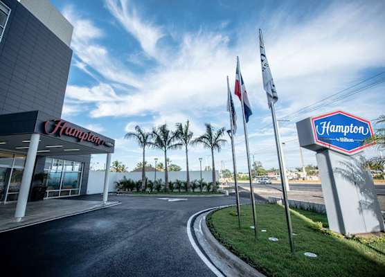Hampton by Hilton Santo Domingo Airport 1
