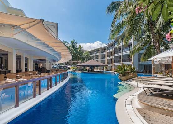 Henann Lagoon Resort 1