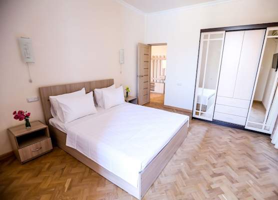 Alba Hotel Yerevan 1
