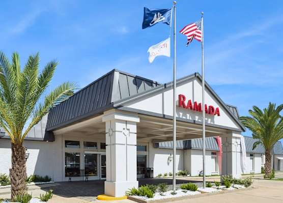 Ramada by Wyndham Houma 1
