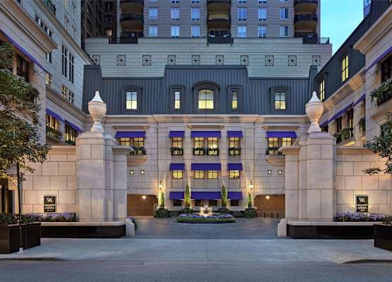 Waldorf Astoria Chicago 1